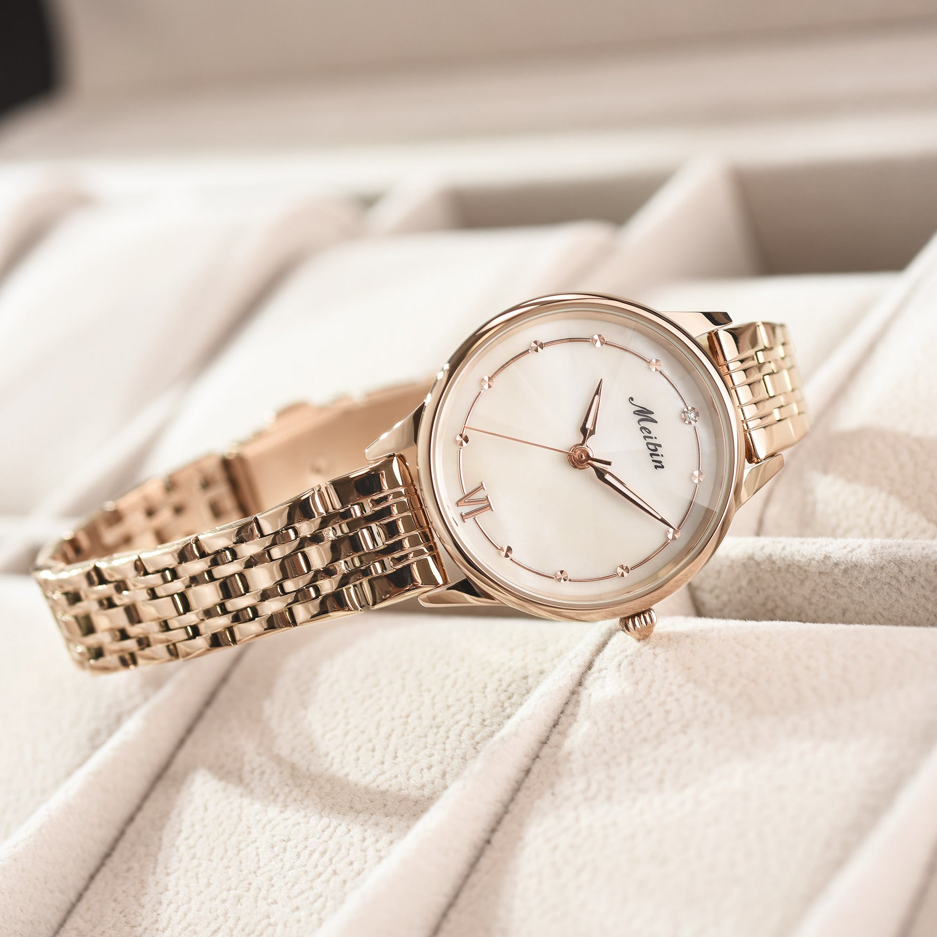 Women Watches Luxury Brand Fashion Casual Ladies Watch Women Quartz Diamond Geneva Lady Bracelet Wrist Watches For Women JayJay's Scrubs